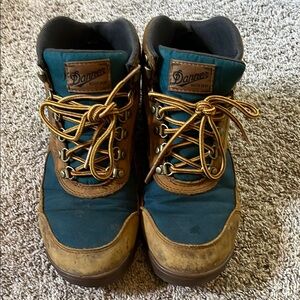 Danner Jag Women’s Hiking Boots